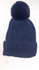 POM POM FLUFFY CABLE HAT AW23-RMD-51