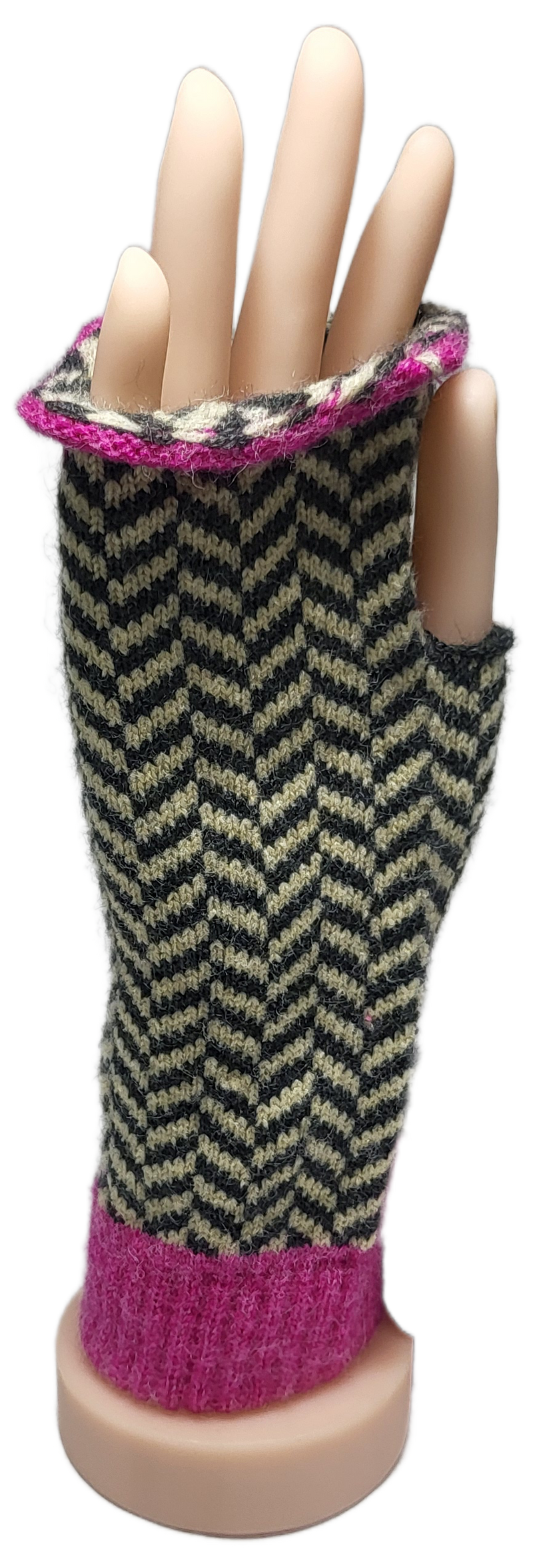 CHEVRON MITTEN GLOVE RMD2403-146