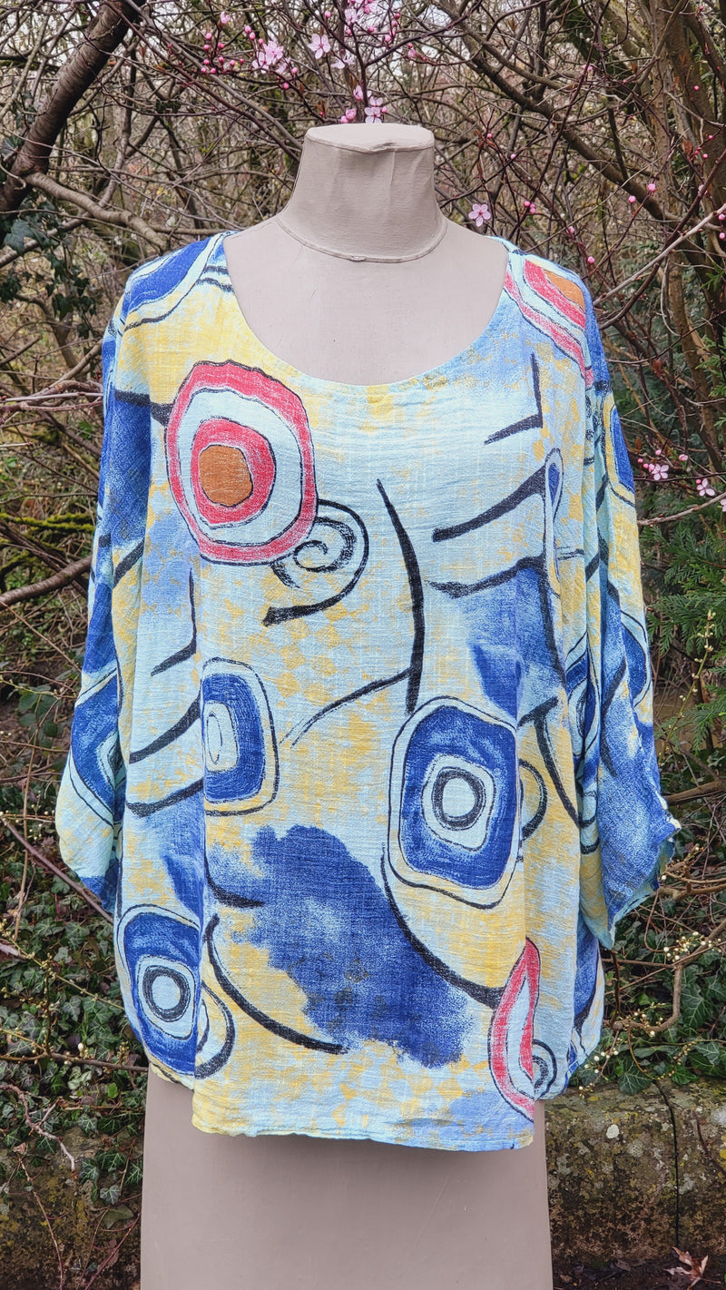 ABSTRACT GEOMETRY PRINT-  ITALIAN COTTON TOP ONE SIZE KD059